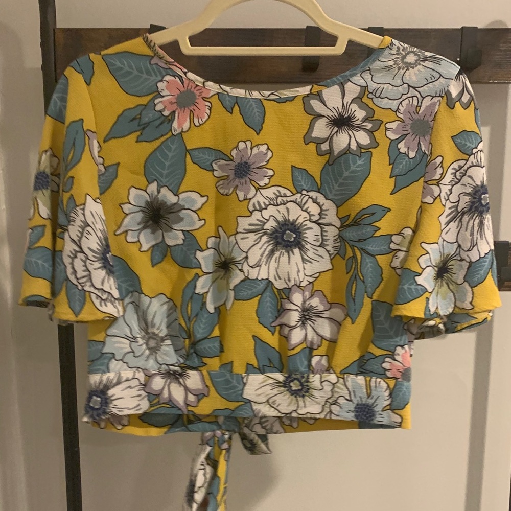 Flora Pattern Crop Top